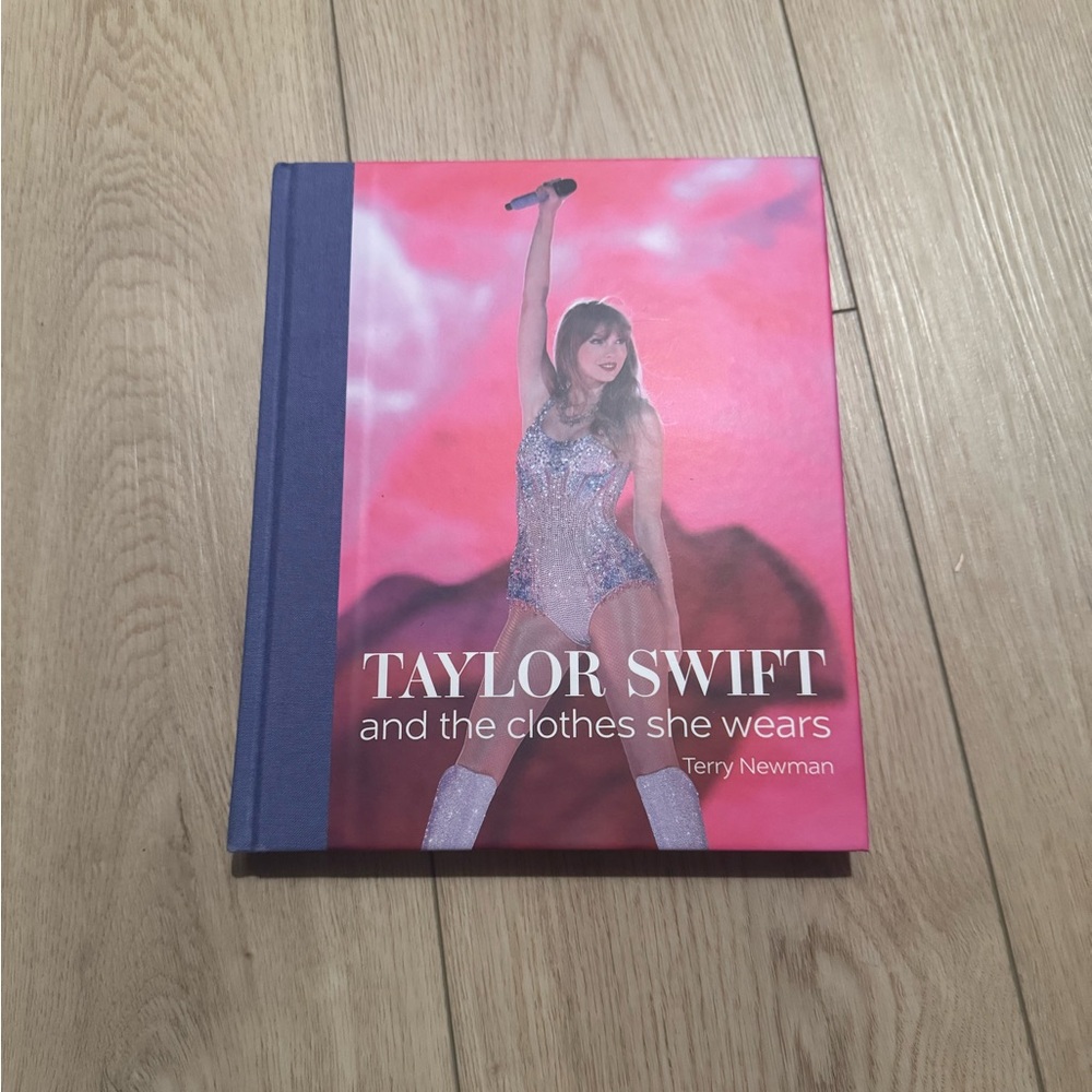 Taylor swift book brand new